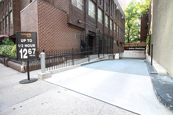 Rented by Corcoran | media 26