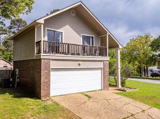 1 Random Oaks Cv, Maumelle, AR 72113