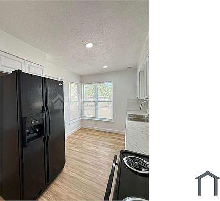 5th image of 339 Brettonwood Dr