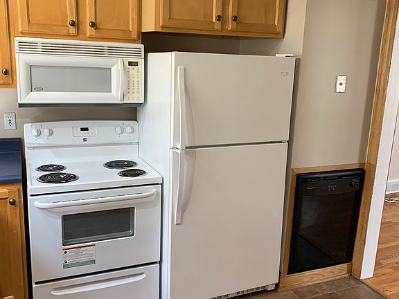 5th image of 1207 Cleo St