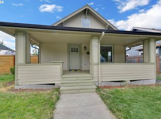 830 G St, Springfield, OR 97477