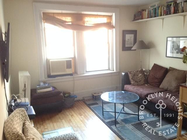 1st image of 147 Montague St APT 10