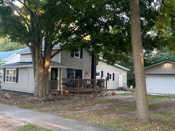 610 E South St, Ithaca, MI 48847