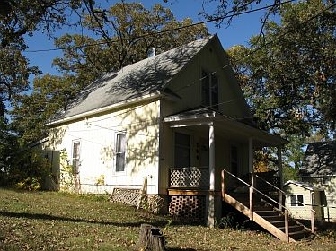 2nd image of 354 G St