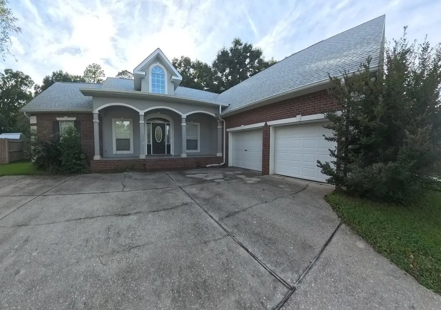 3 bed, 2.5 bath, 2287 sqft, $2,500 — Photo 1