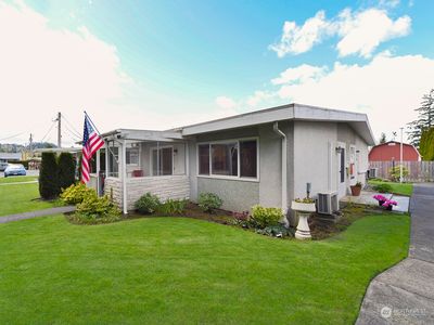 319 7th Place SE #4, Puyallup, WA, 98372