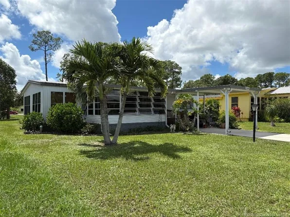 2686 SW Monarch Trl, Stuart, FL 34997