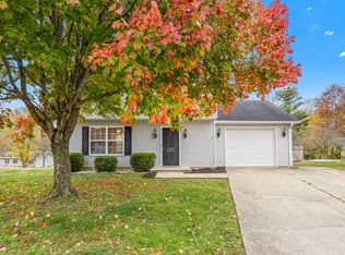222 Bracken Ct, Winchester, KY 40391