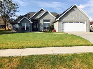 804 W Bush St, Prairie Grove, AR 72753