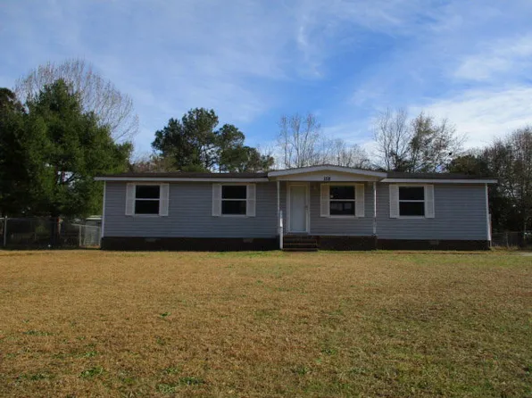 158 Crow Dr, Leesburg, GA 31763