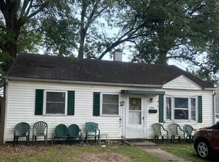 2317 Maplewood Cir, Evansville, IN