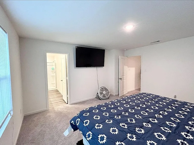 506 Valley View Dr — Photo 10