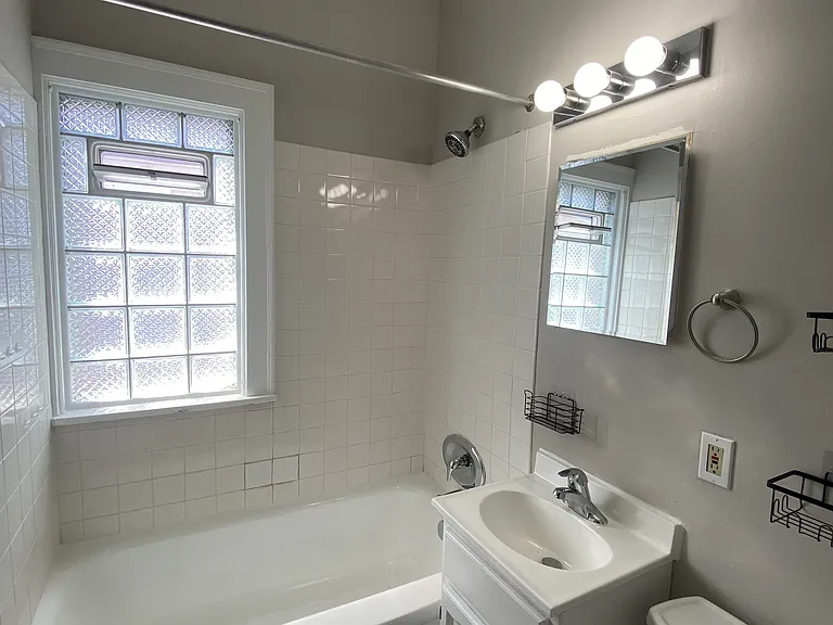 1409 Owego Ave #AVENUE8 — Photo 7