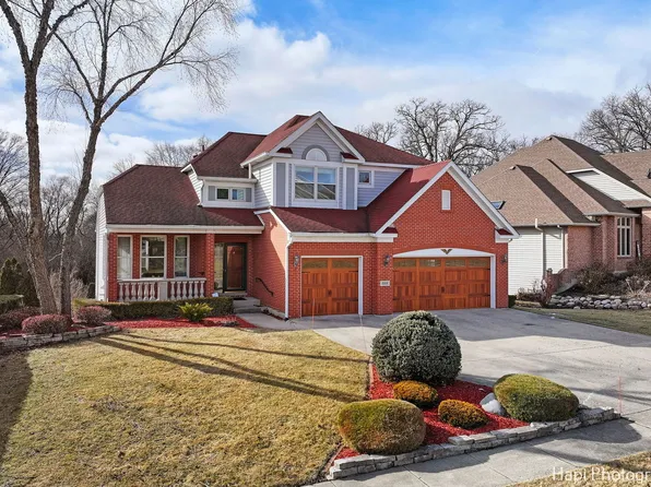 668 Indian Ridge Dr, Antioch, IL 60002