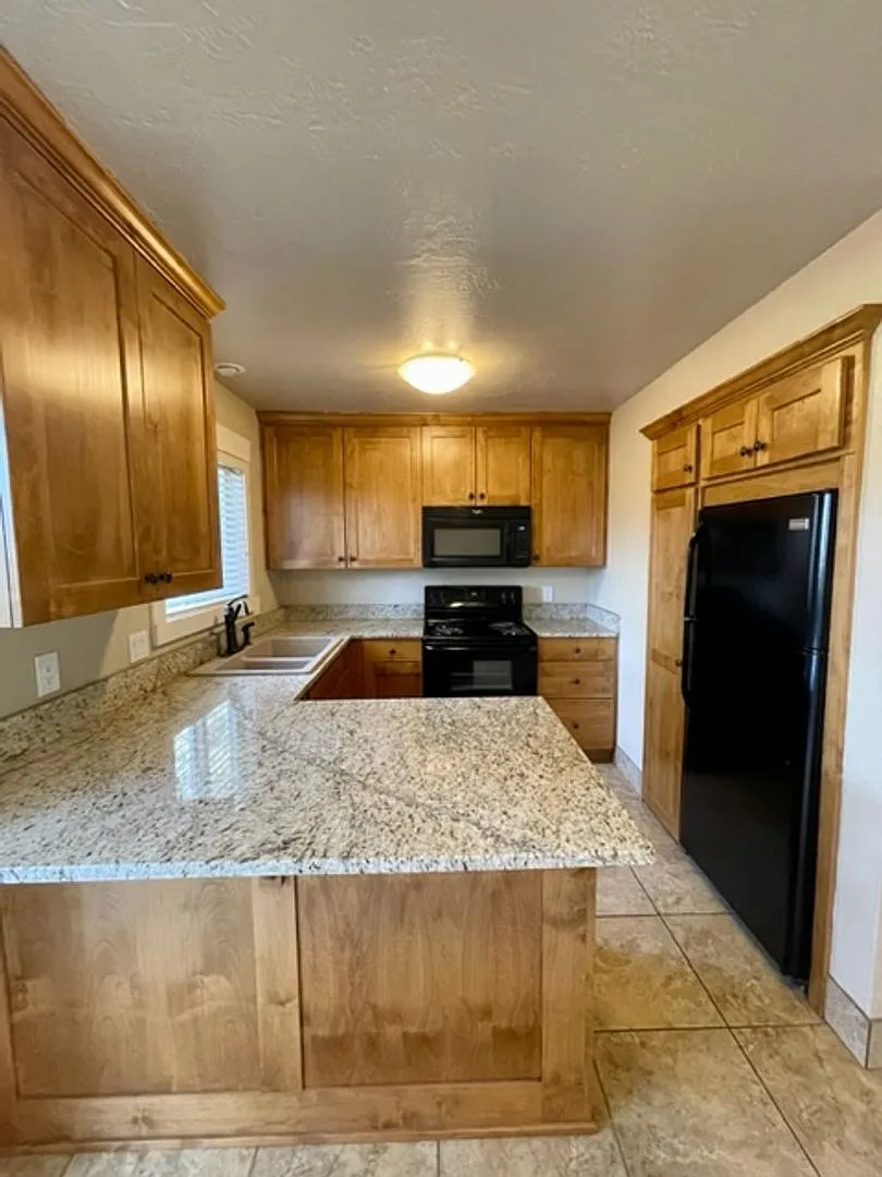 Parrell Rd., 61545 - 61545-PARR-00 — Photo 1