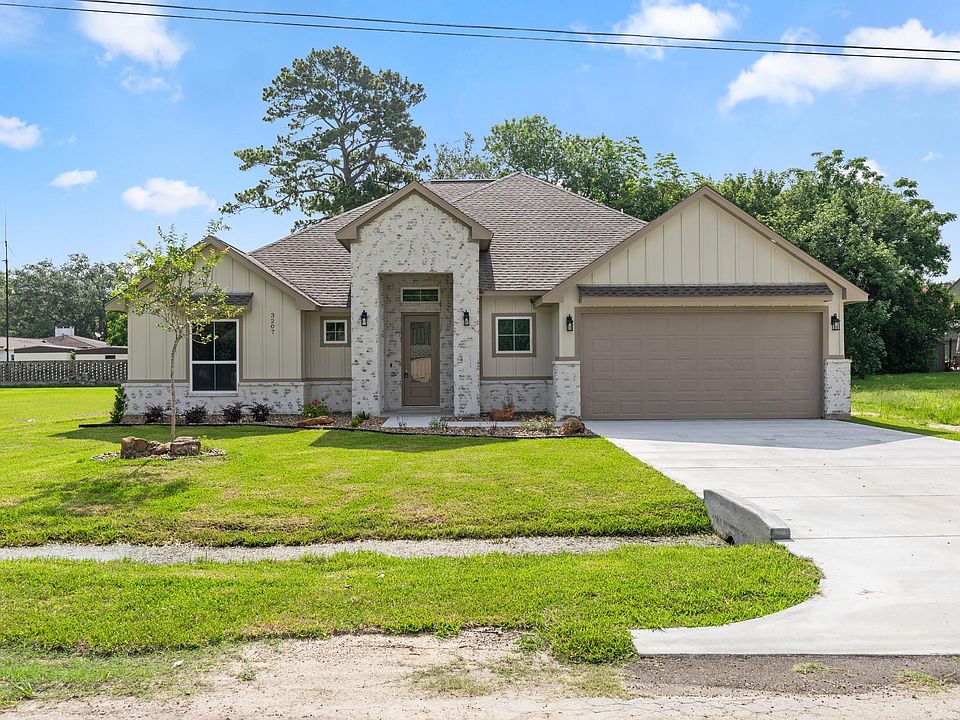 1st image of 3207 Avenue I