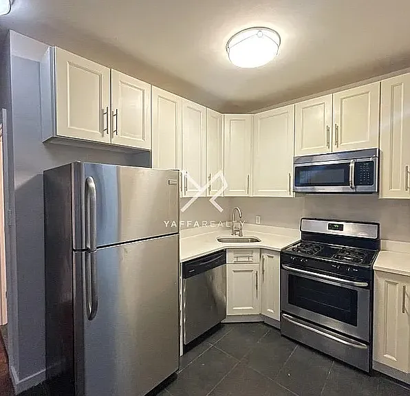 861 Atlantic Ave #9 — Photo 1