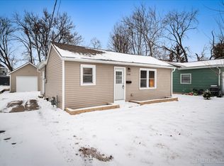 1038 Commercial St, Sycamore, IL 60178