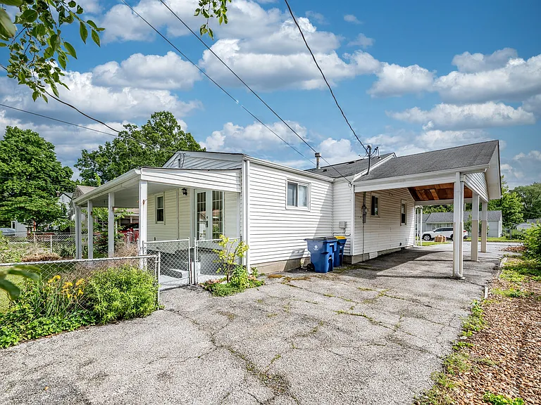 11215 Saint Damian Dr — Photo 17