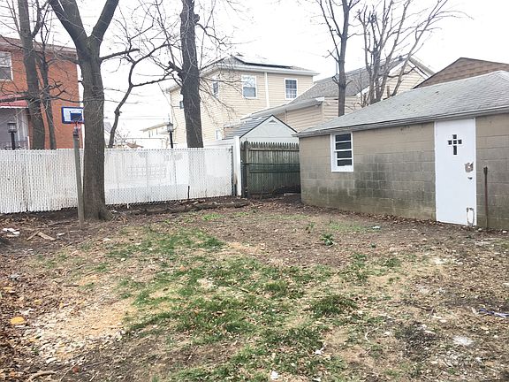 4th image of 15152 133rd Ave