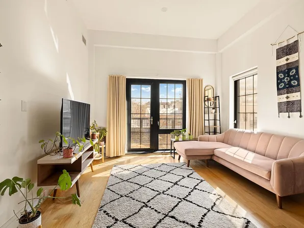 42 Maspeth Ave APT 4E, Brooklyn, NY 11211
