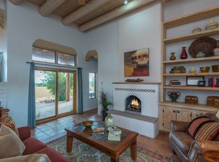 4 Laguna Ln, Santa Fe, NM 87508
