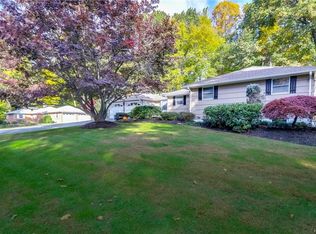 14 Oakwood Ter, Spring Valley, NY 10977