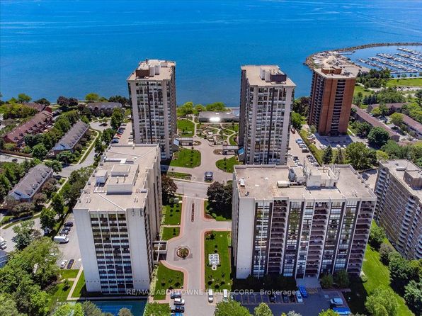 2175 Marine Dr #1102, Oakville, ON L6L 5L5
