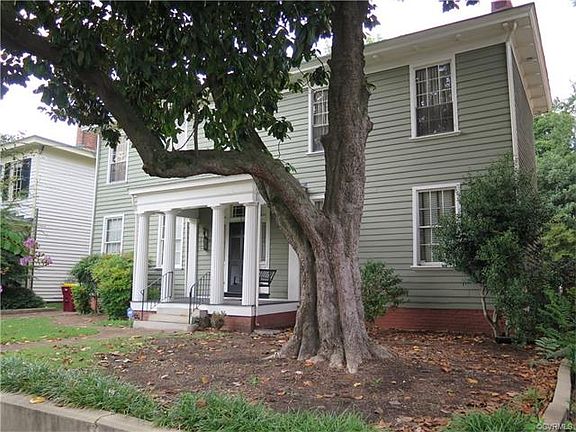 4th image of 133 Marshall St