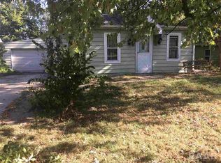 11714 N Riverview Rd, Chillicothe, IL 61523