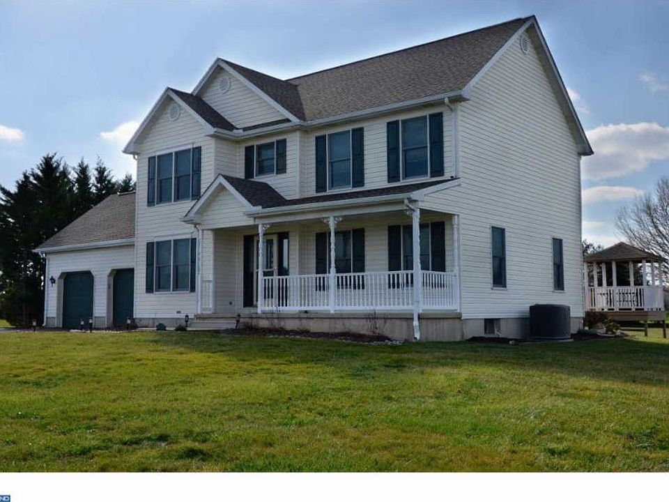 1st image of 125 Clipper Dr