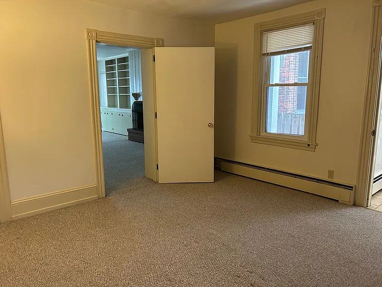 132 E. Lemon St. — Photo 7