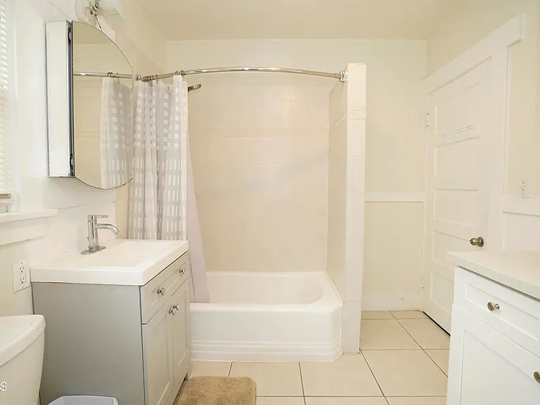 45 N Meridith Ave — Photo 12