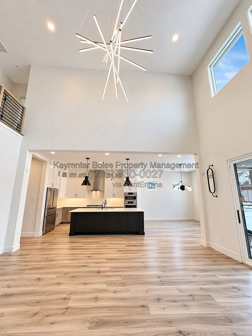 4 bed, 3.5 bath, 3230 sqft, $5,250 — Photo 4
