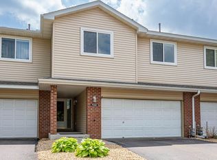 7352 Braden Trl, Inver Grove Heights, MN 55076