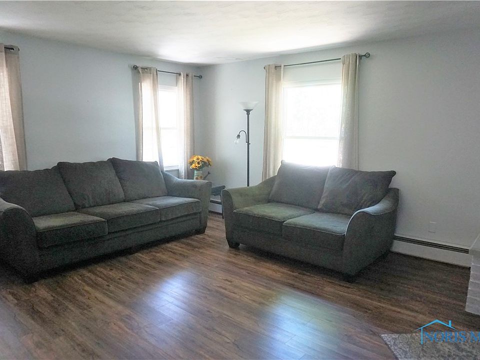 6104 Meadowvale Dr, Toledo, OH 43613 Zillow