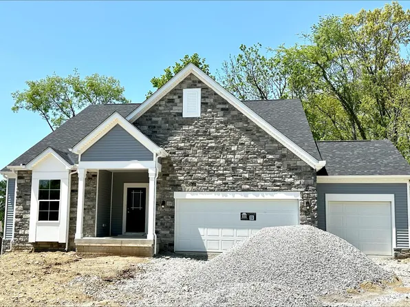 378 River Oaks Dr, Heath, OH 43056