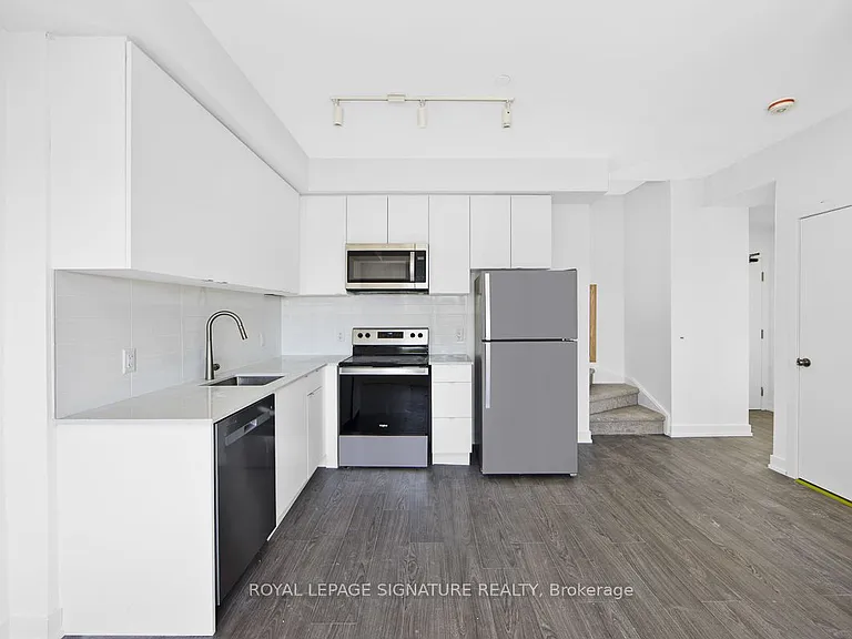 16 Melbourne Ave #308B — Photo 9