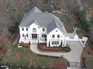 423 Seneca Rd, Great Falls, VA 22066