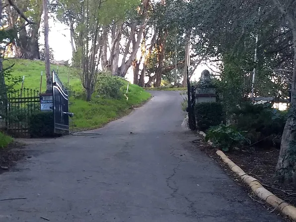 537 Morrison Canyon Rd, Fremont, CA 94536