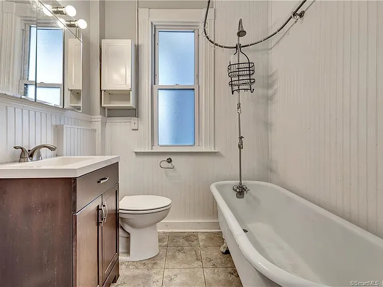 28 Edwards St #2 — Photo 19