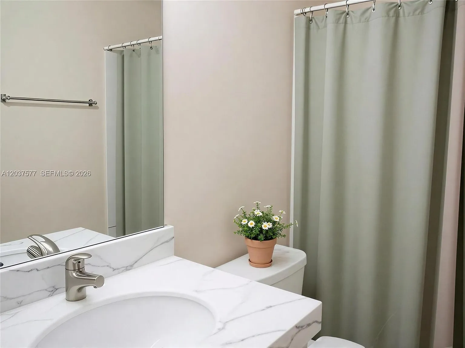 3 bed, 2.0 bath, $2,900 — Photo 3