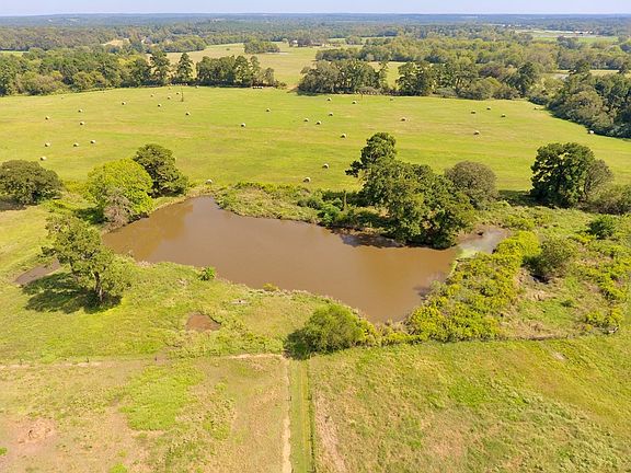 3rd image of 4562 County Road 302