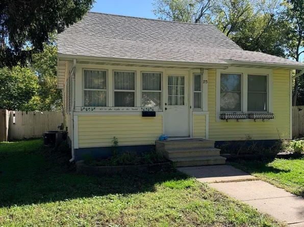 715 Geneseo St, Storm Lake, IA 50588