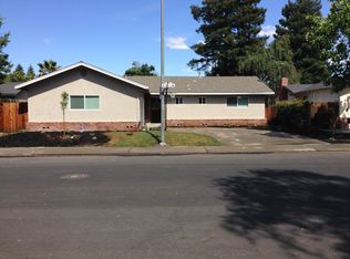 1120 Ojai Ln, Modesto, CA 95355