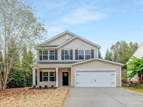 6210 Leslie Dr, Charlotte, NC 28269