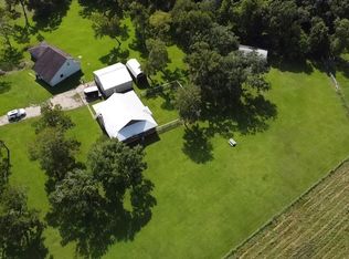 3063 County Road 580, West Columbia, TX 77486