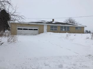 9508 Randall Rd, Capron, IL 61012