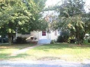 4108 8th Ave, Moline, IL 61265