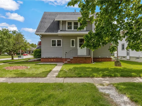 1523 Estella St, Perry, IA 50220